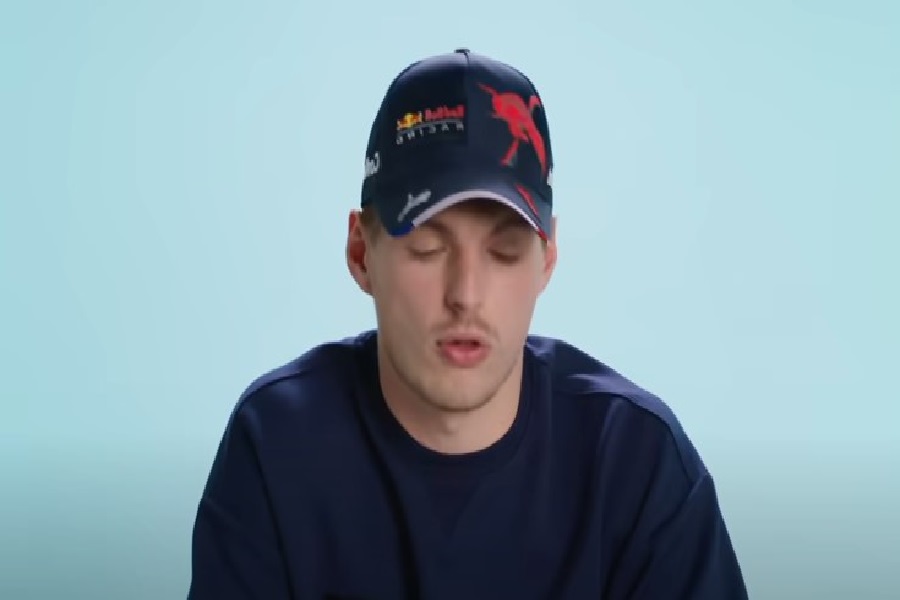 Verstappen réplique avec audace aux commentaires de Wolff