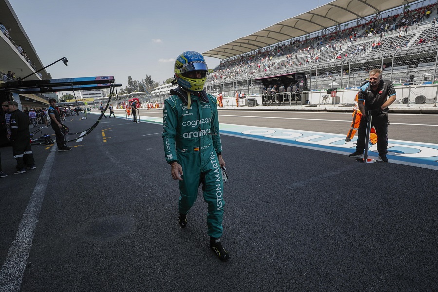 Fernando Alonso et Aston Martin: Difficultés au Mexique, mais une saison « incroyable » perdure