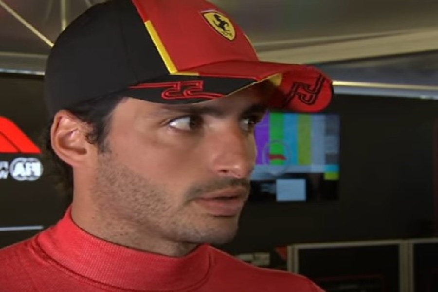 La Ferrari et la collaboration entre Sainz et Leclerc: une équipe sans hiérarchie