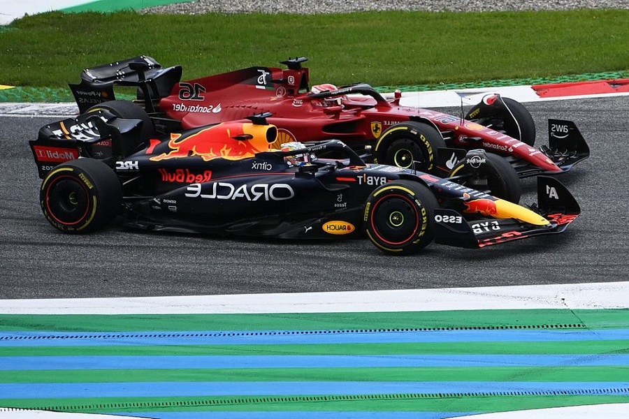Ferrari clôture la saison avec une troisième place, Vasseur vise Red Bull en 2024