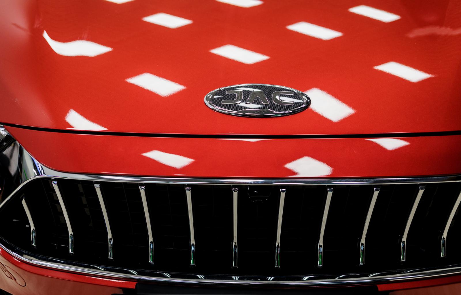 De la Chine au monde : JAC Yiwei EV stimule l’innovation dans le domaine des véhicules électriques